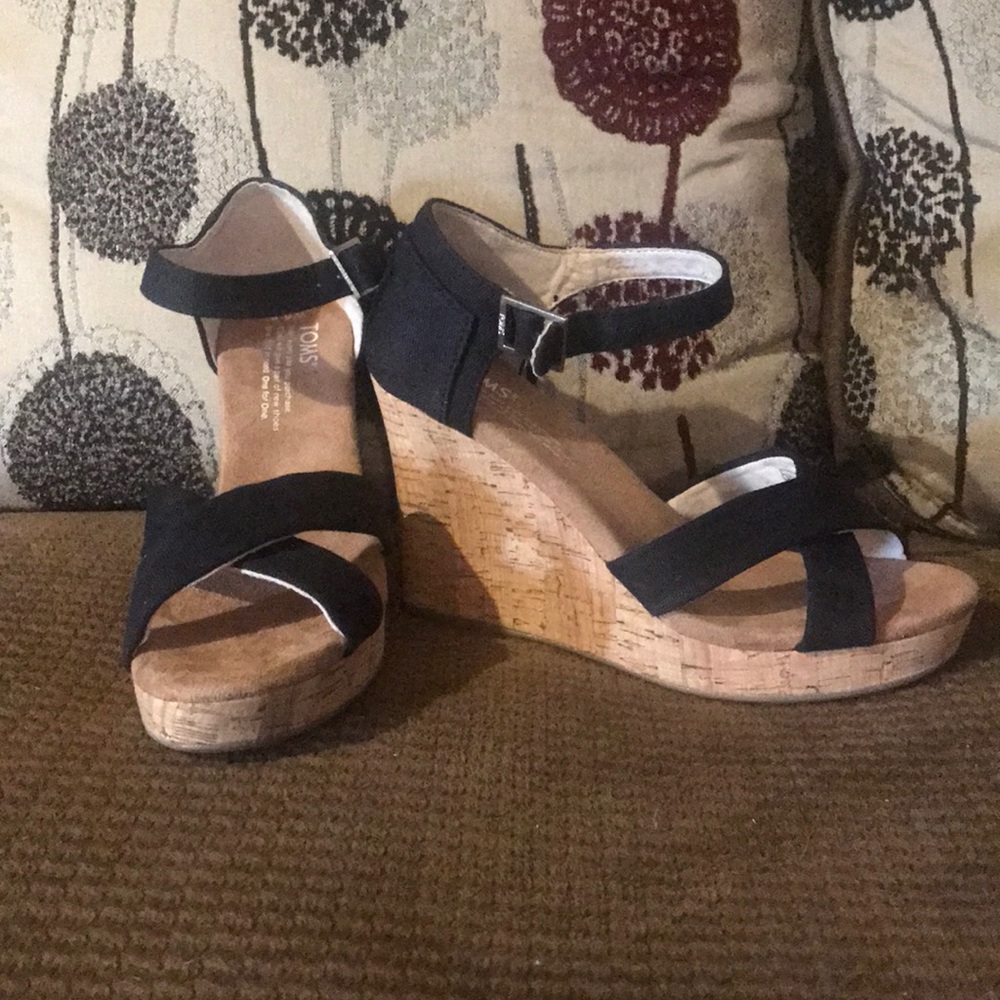 Toms wedge sandal